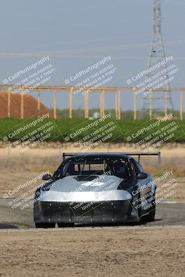 media/Apr-30-2022-CalClub SCCA (Sat) [[98b58ad398]]/Group 4/Race (Outside Grapevine)/